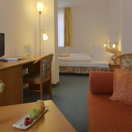 Adler-Hotel デーリッチュ エクステリア 写真